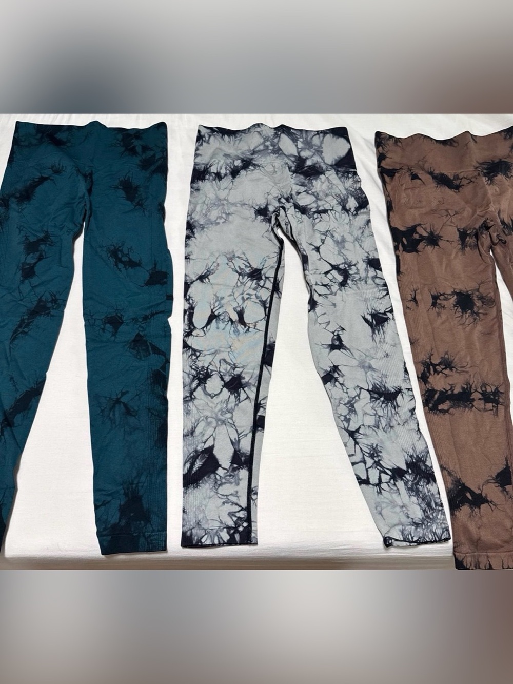 Women’s Tie-Dye High-Rise Leggings — Teal, Gray, and Brown
